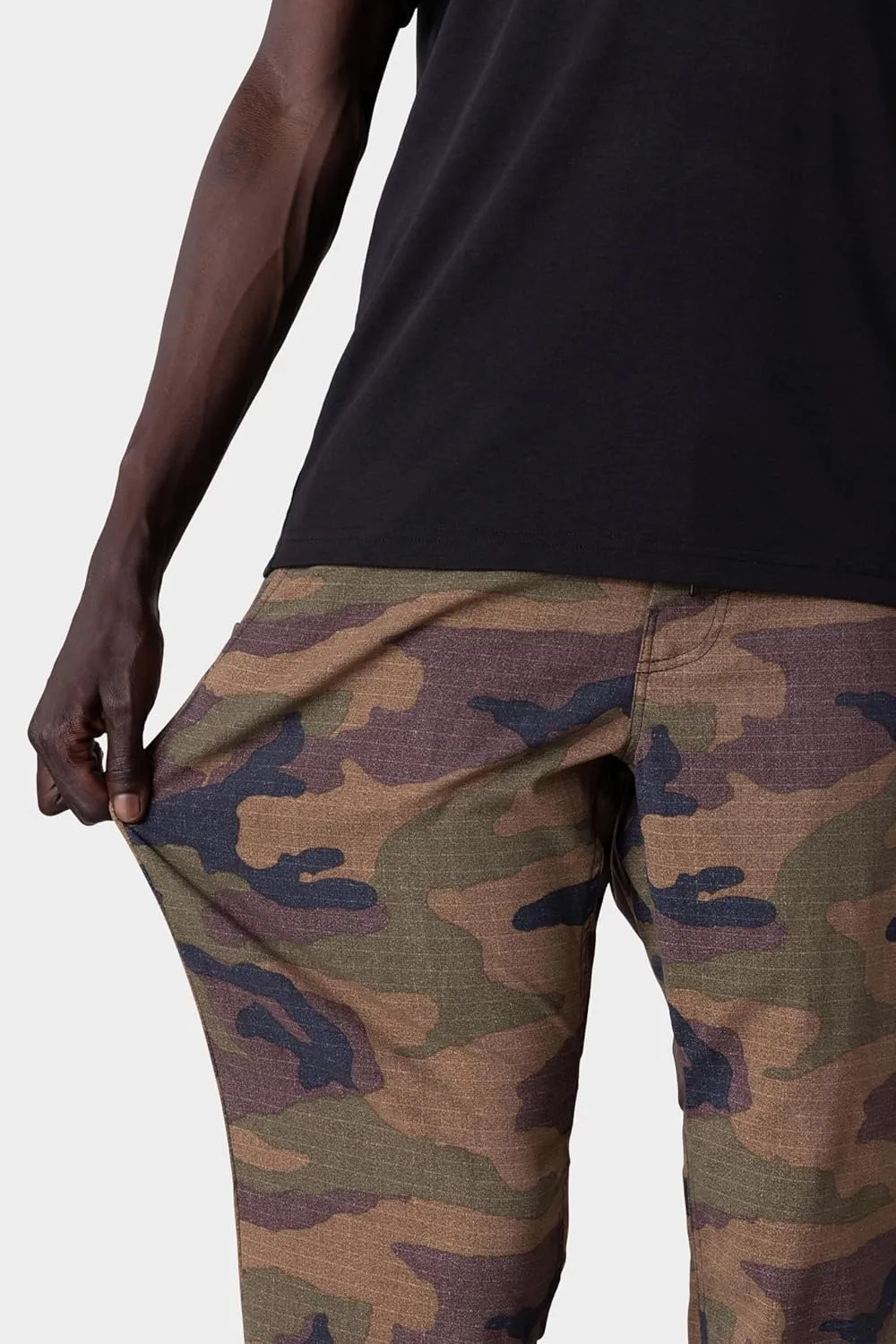 686 Men's Everywhere Pant - Travel Pants for Men - Slim Fit - 10 Pocket Design