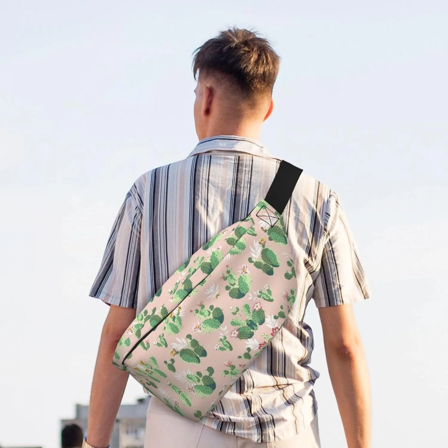 Cactus Pattern Multi-Purpose Fanny Pack and Crossbody Bag - High Capacity with Zipper Pockets, Ideal for Men and Women