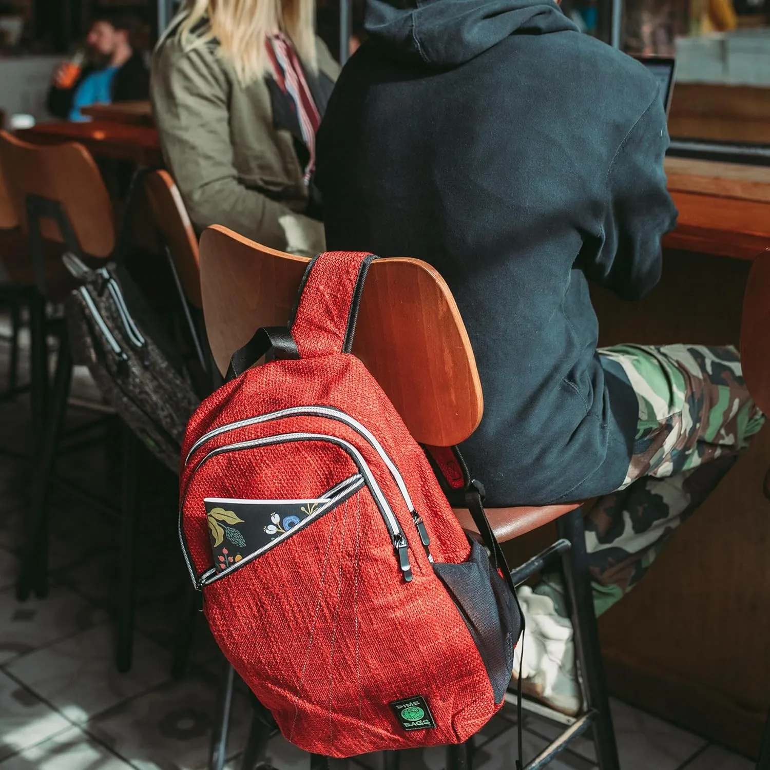 DIME BAGS City Dweller Casual Hemp Backpack with Padded Laptop Compartment and Water Bottle Holder (Black)