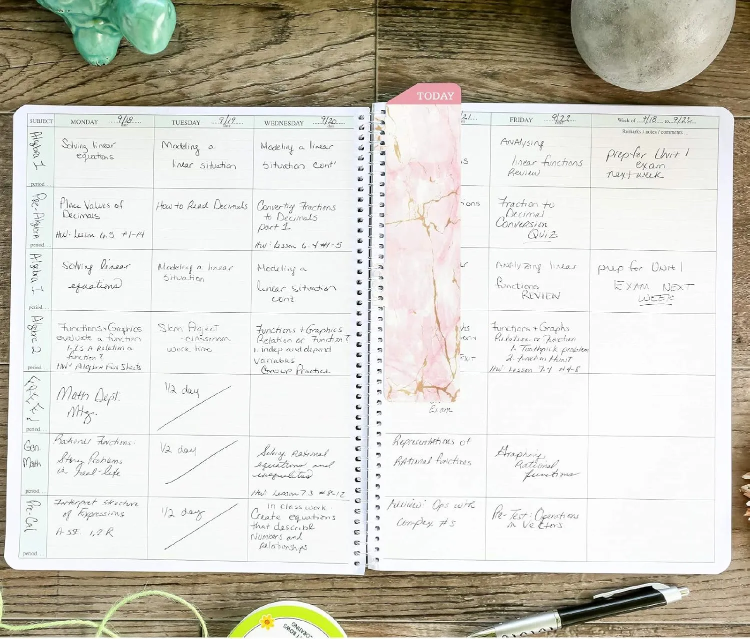 Elan Publishing Company HARDCOVER 7 Period Teacher Lesson Planner - Days Horizontally Across The Top with Bonus Clip-in Bookmark (Pink Marble)