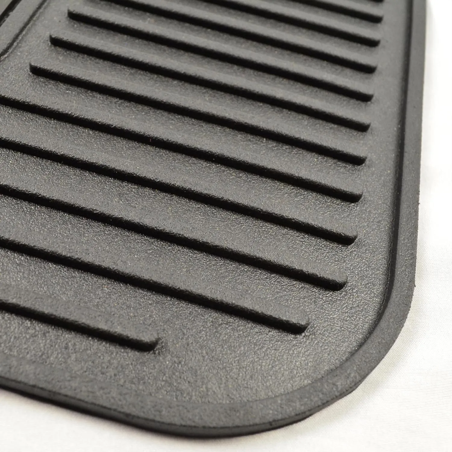 FANMATS 10766 Columbus Blue Jackets Back Row Utility Car Mat - 1 Piece - 14in. x 17in., All Weather Protection, Universal Fit, Molded Team Logo