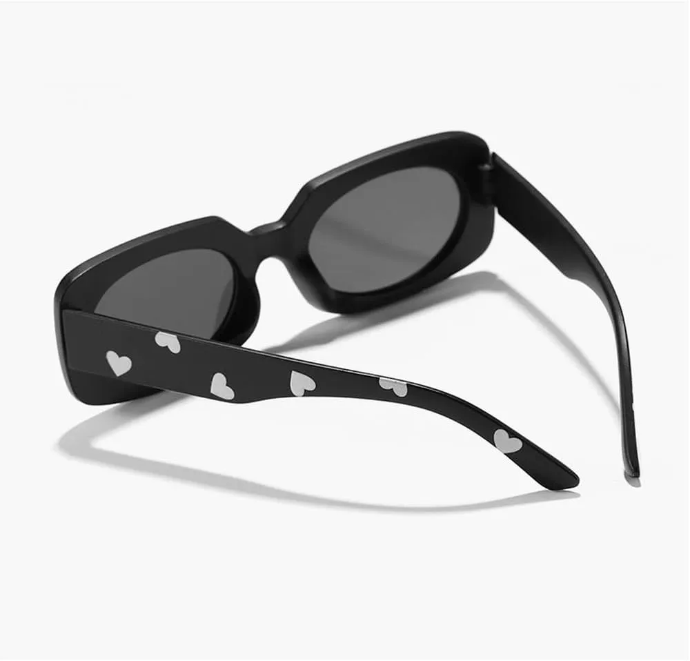 Girls Cute Heart shaped Sunglasses with Lovely Print for Children Sunglasses Kids Rectangle Eyewear Shades UV400
