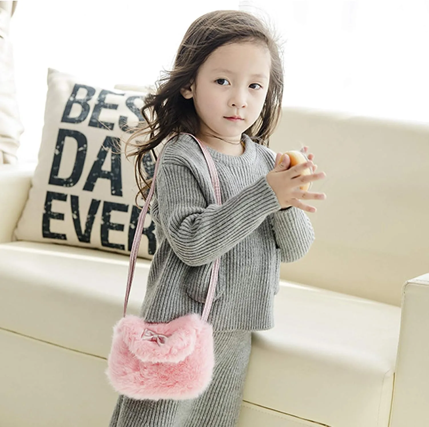 Little Girls Small Purse Cute Bowknot Princess Handbag Travel Coin Cell Phone Holder Wallet Kids Toddler Faux Fur Mini Crossbody Purse Shoulder Messenger Bag Xmas Birthday Gift for Girls Age 1-10yrs