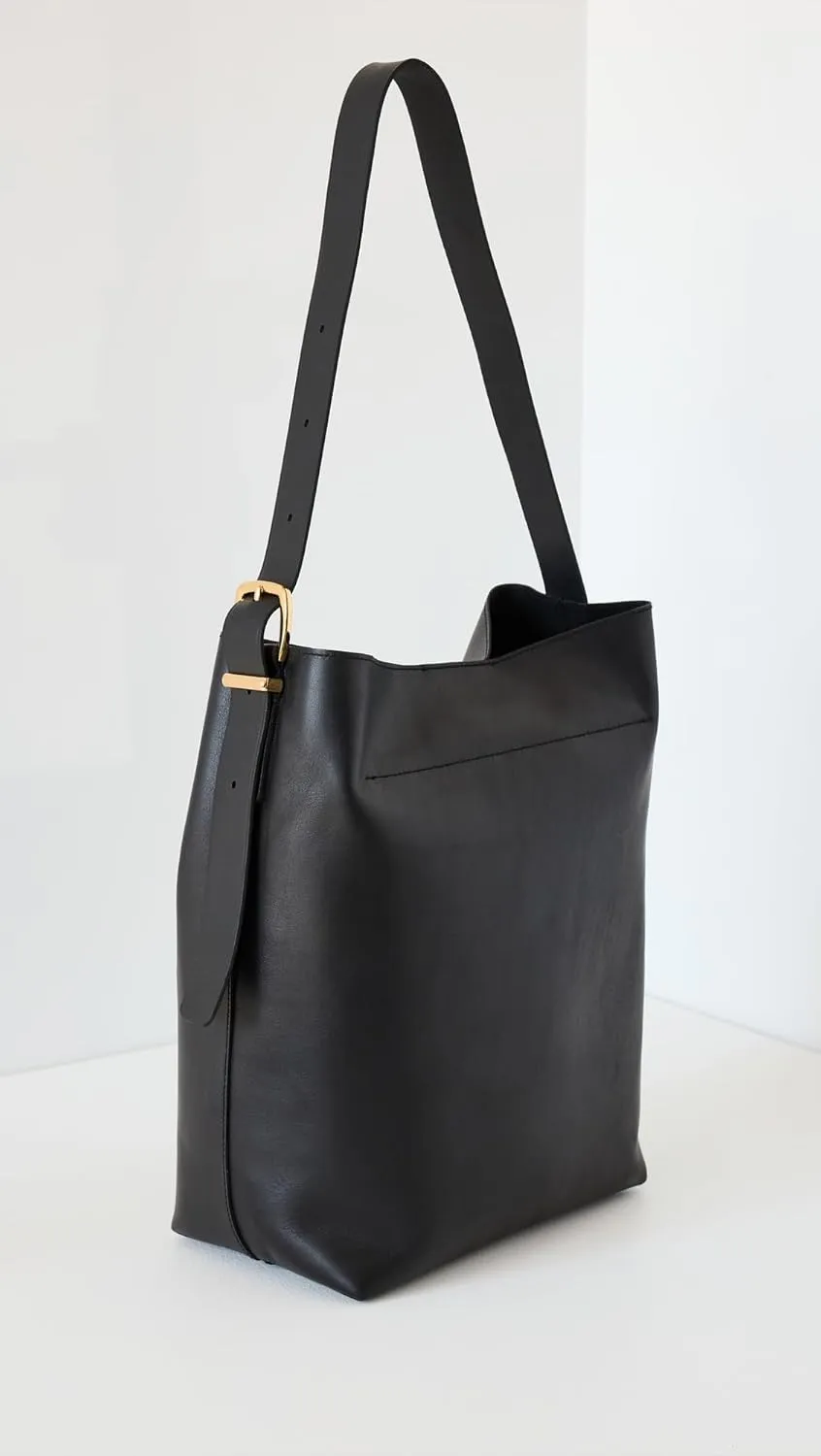 Madewell Women's The Essential Bucket Tote in Suede