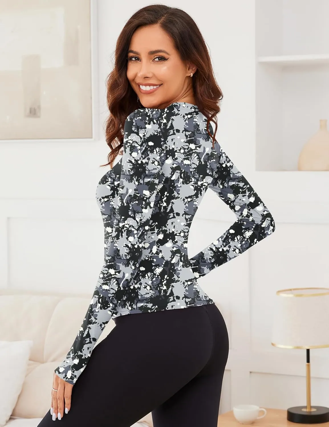 Rapbin Thermal Shirts for Women Long Sleeve Tops Ladies Fleece Undershirt for Winter Cold Weather with Thumb Holes XS-L
