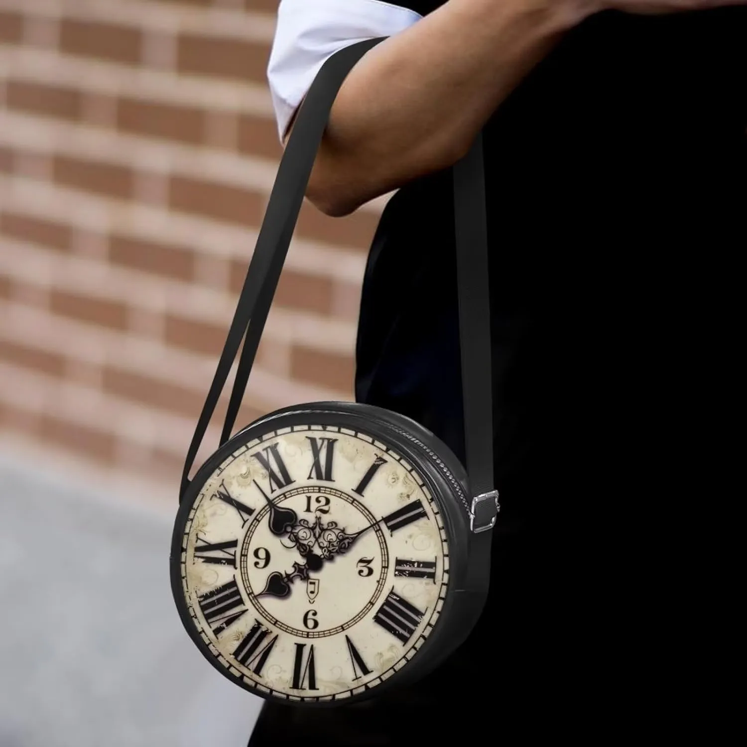 Round Clutch Purses for Women, Leather Shoulder Crossbody Circle Purse Wallet with Adjustable Strap