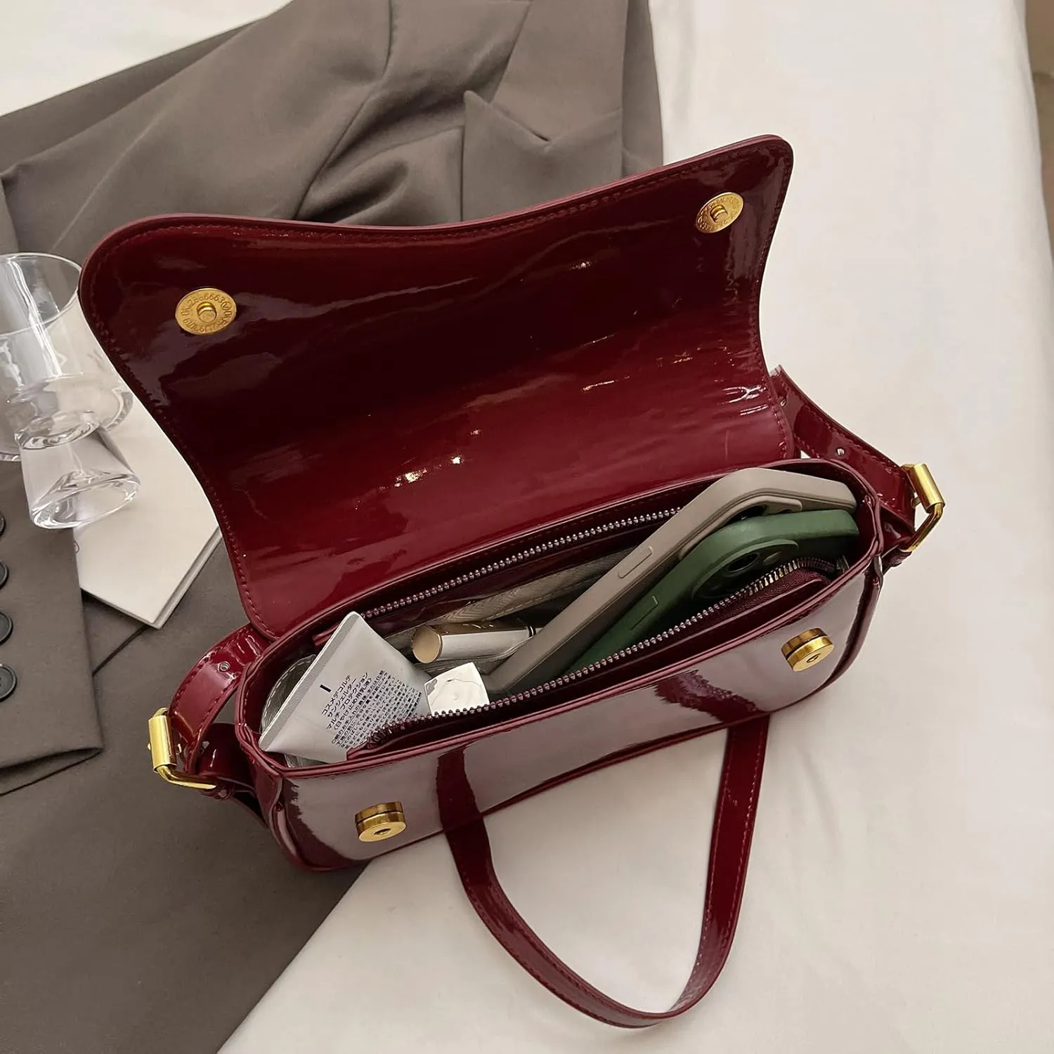 Small Shoulder Bag for Women Clutch Hobo Purse with Zipper Crossbody Purse Retro Vegan Leather Tote Handbag