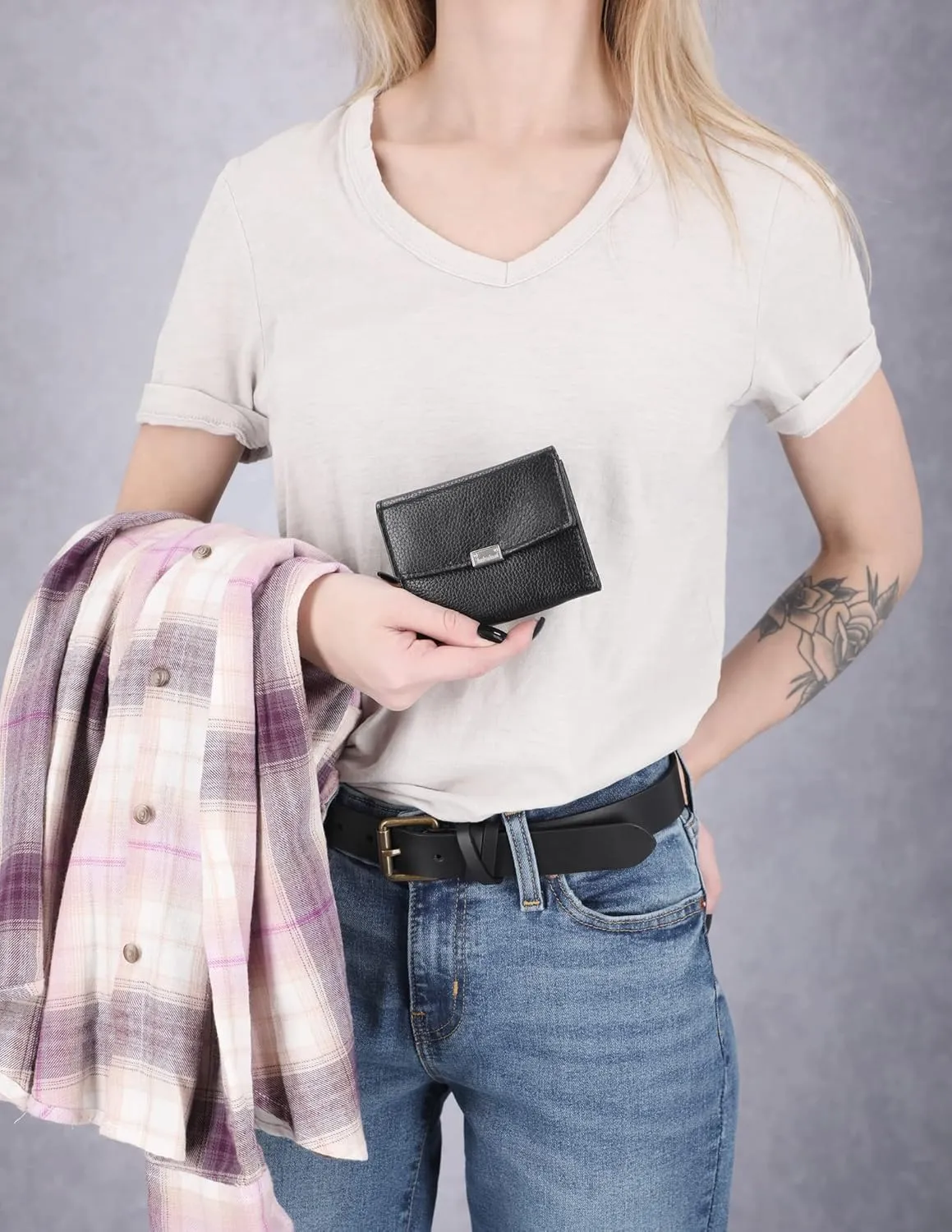 Timberland Women's Leather Rfid Small Indexer Snap Wallet Billfold, Black, one size
