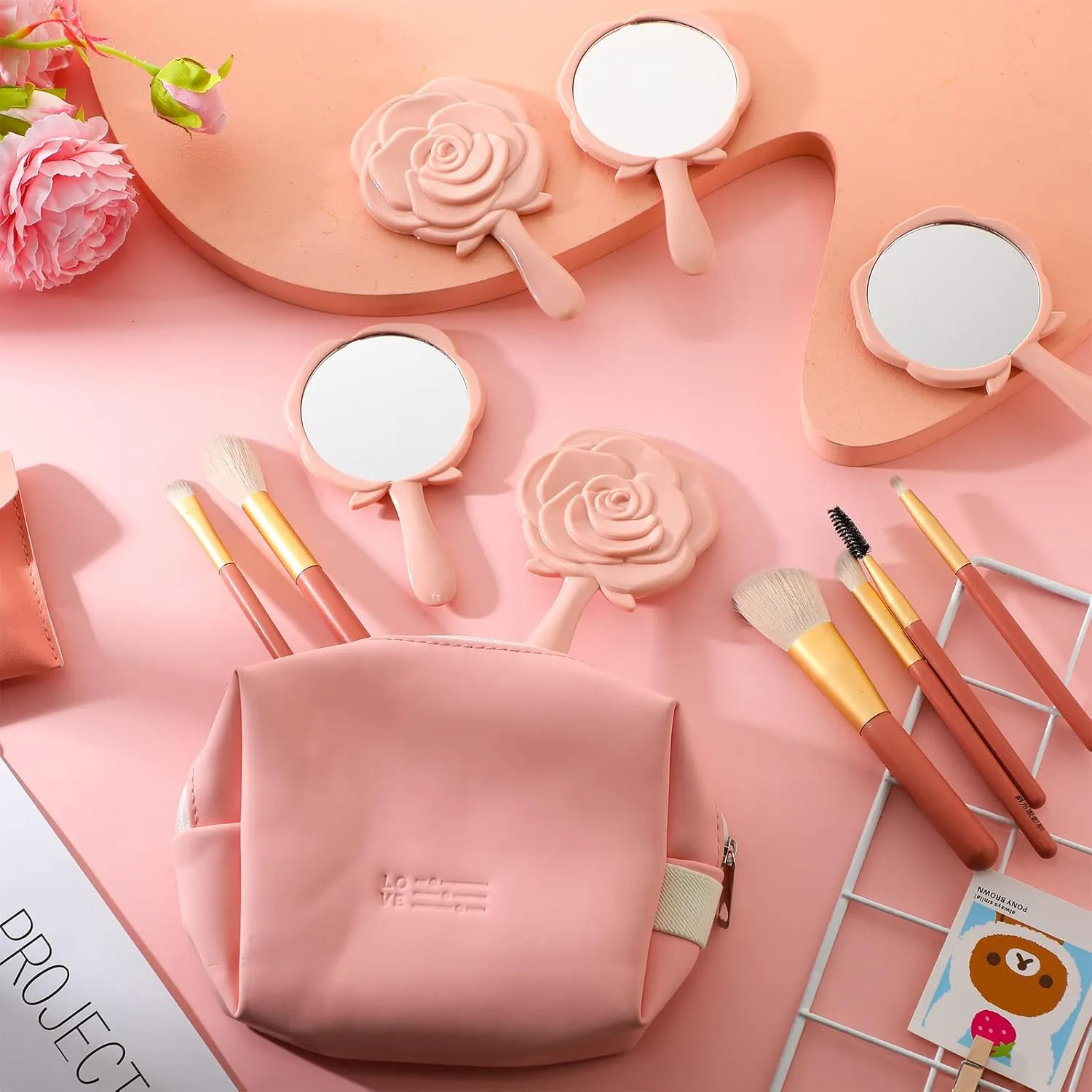 Wesiti 36 Pcs Handheld Compact Rose Design Princess Mirror Portable Makeup Mirror for Girls & Women Princess Party Favors Quinceanera Party Favors (Pink)
